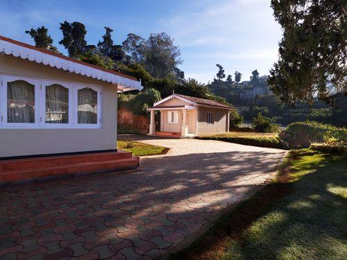 Bouganvilla Resort Ооти Екстериор снимка