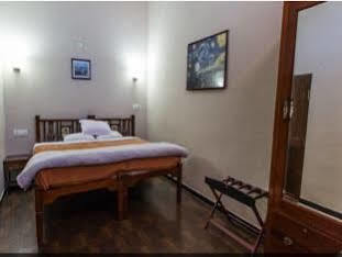 Bouganvilla Resort Ооти Екстериор снимка
